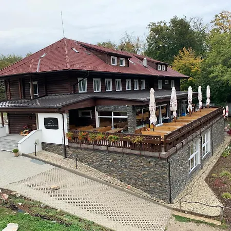 Casa de hóspedes Pod Ostrym Vrchom 3*