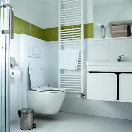 Pod Ostrym Vrchom 3*