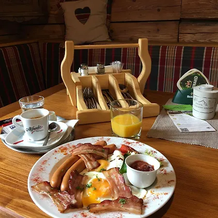 Pod Ostrym Vrchom Casa de hóspedes Soblahov