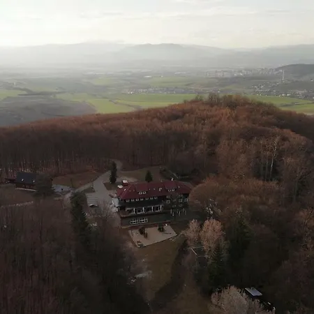 Pod Ostrym Vrchom 3*